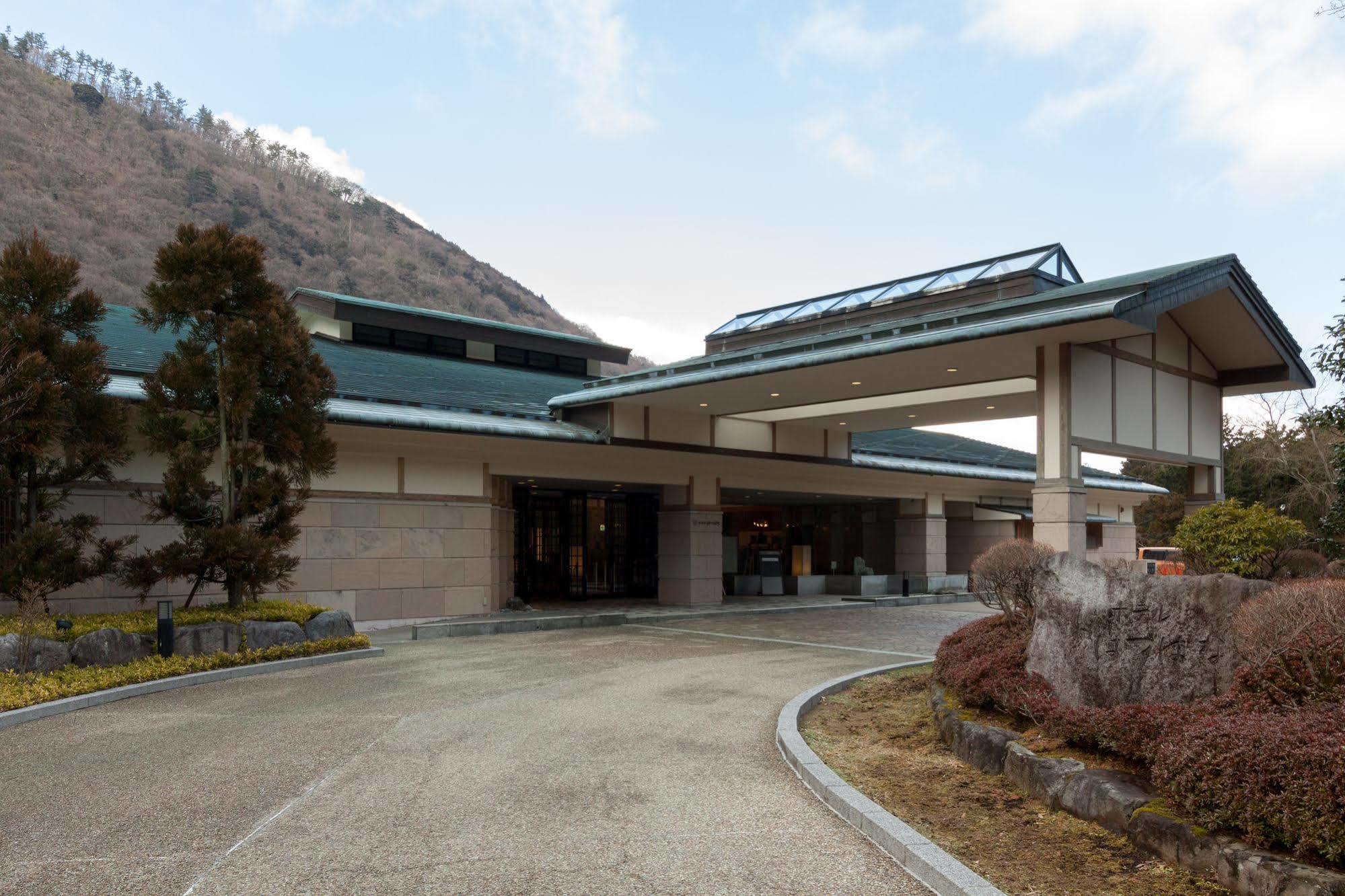 Hotel Hatsuhana Хаконе Екстер'єр фото